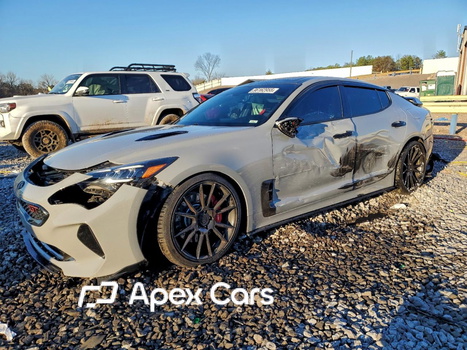 Kia Stinger 2022 - Image 1 of 13