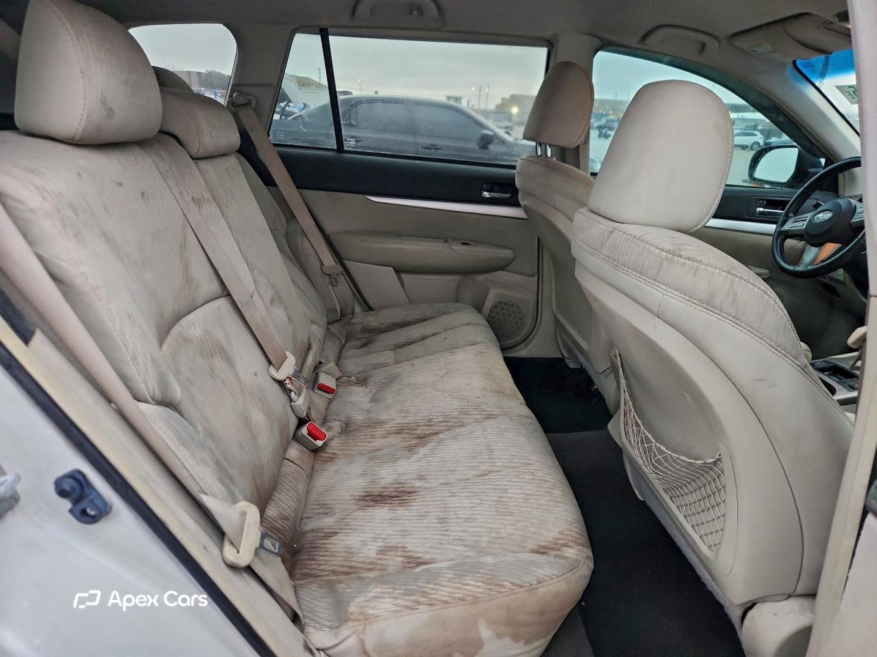 Subaru Outback 2011
