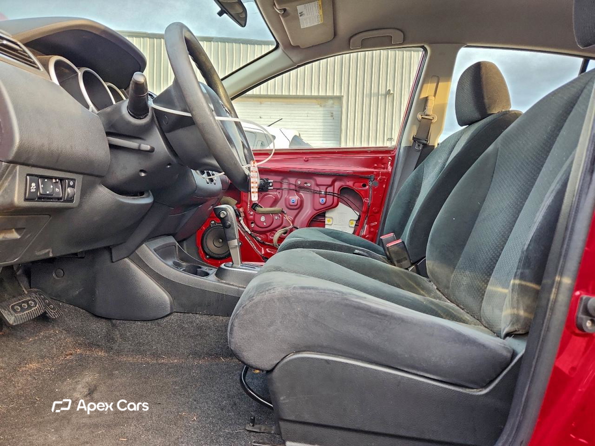 Nissan Versa 2012