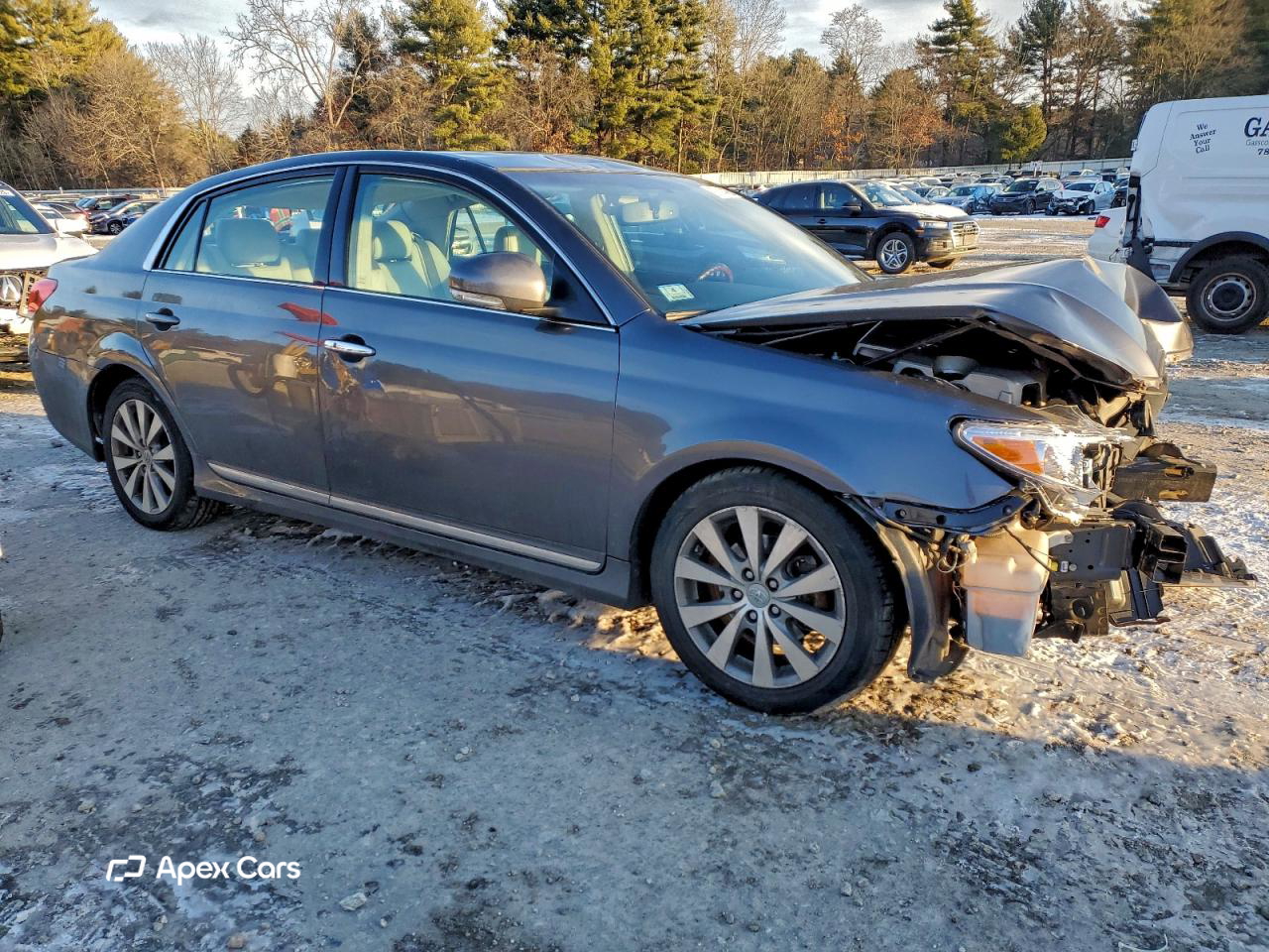 Toyota Avalon 2011