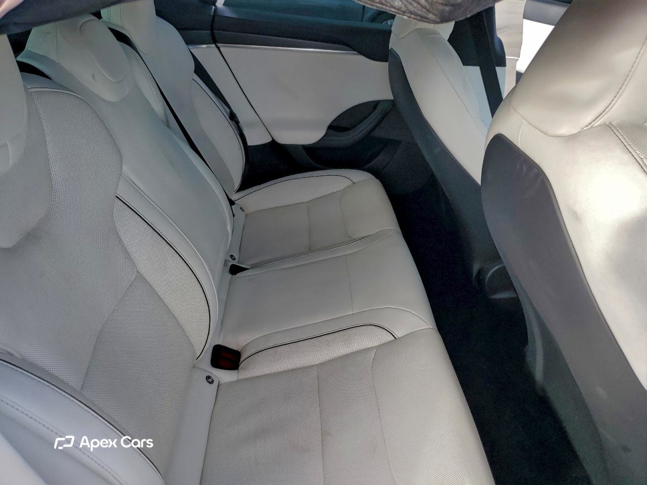 Tesla Model S 2022