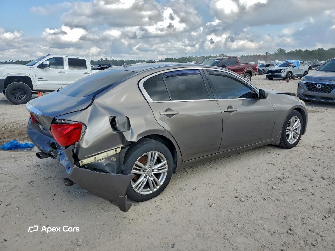 Infiniti G 2012