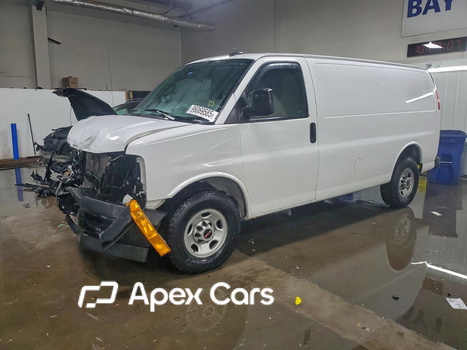 GMC Savana 2020 - Image 1 of 13