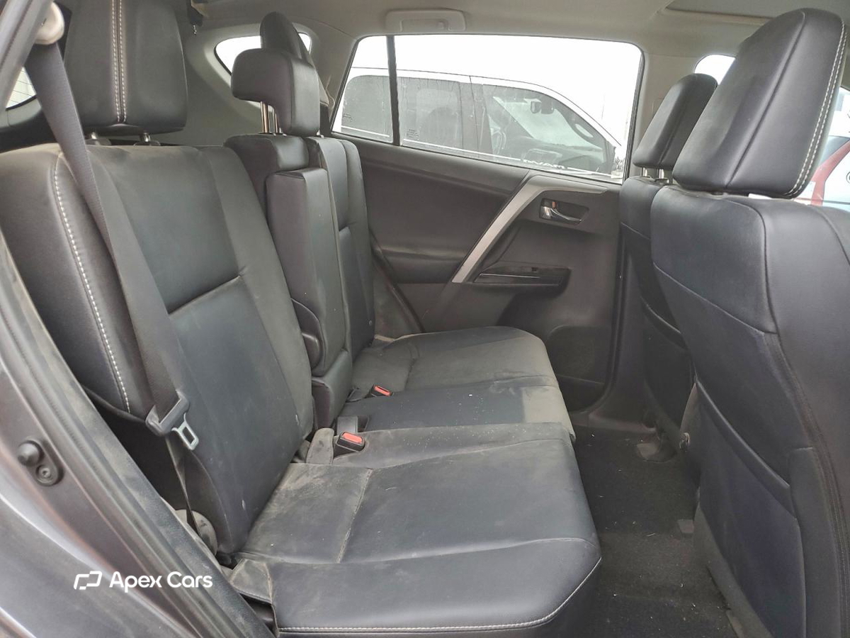 Toyota RAV 4 2016