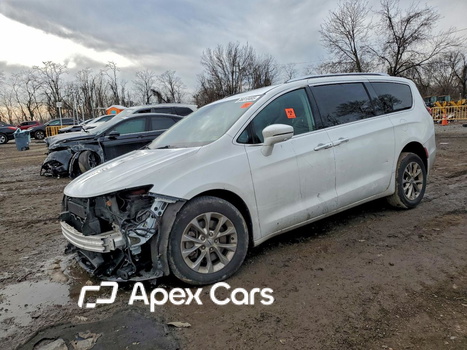 Chrysler Pacifica 2021 - Image 1 of 13