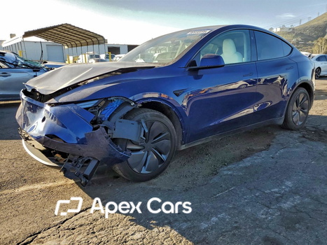 Tesla Model Y 2026 - Image 1 of 13