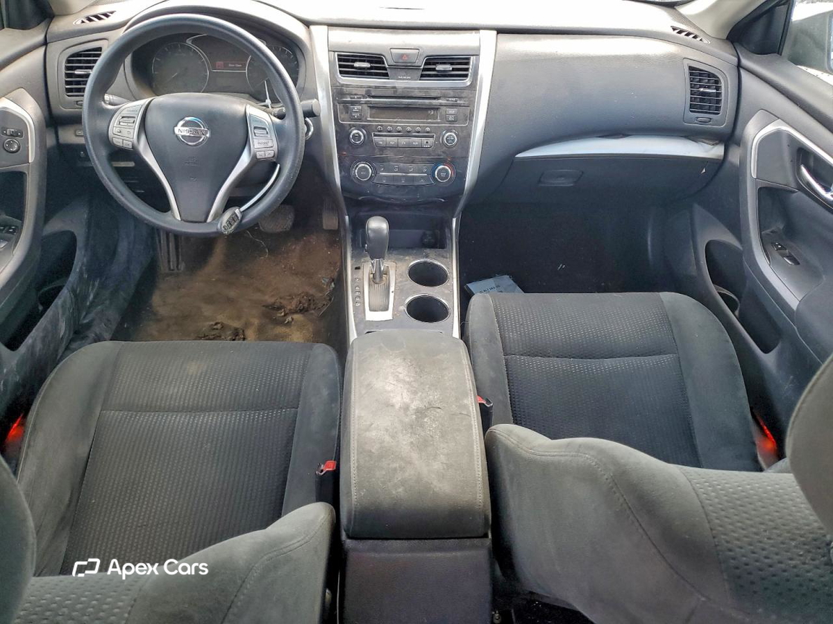 Nissan Altima 2015