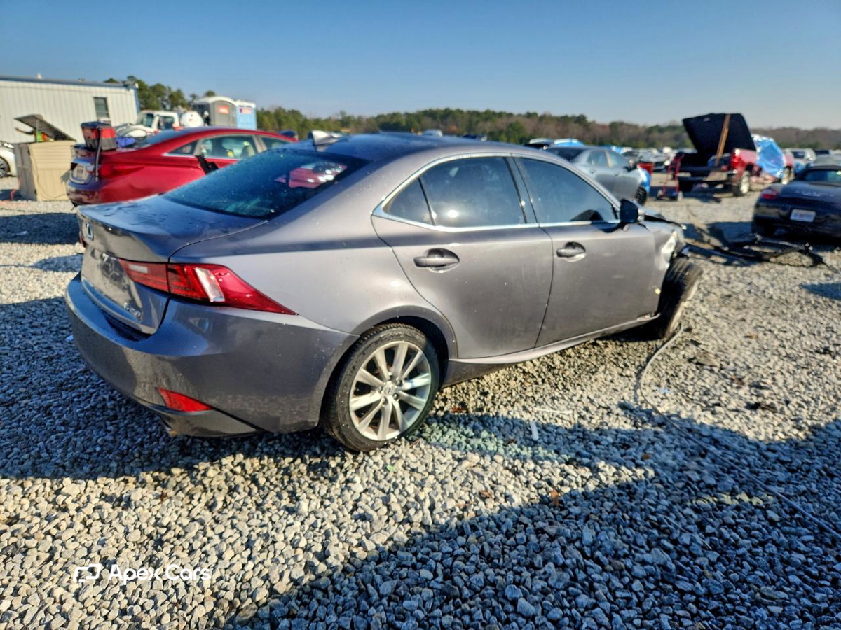 Lexus IS 2015