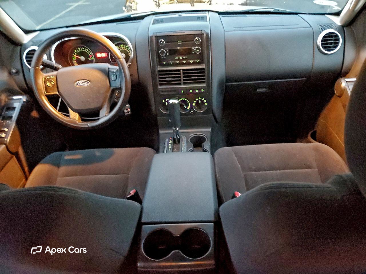 Ford Explorer 2010