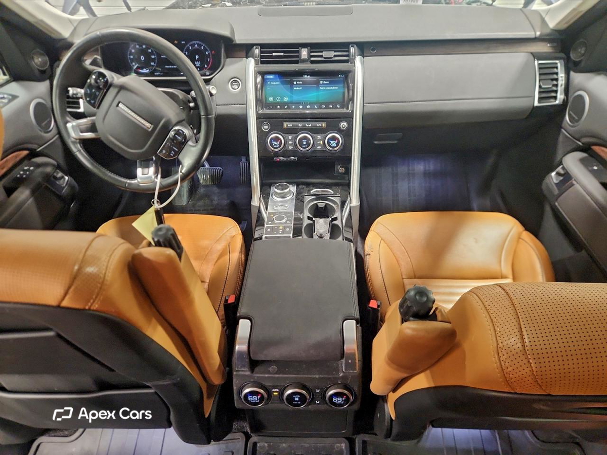 Land Rover Discovery 2020