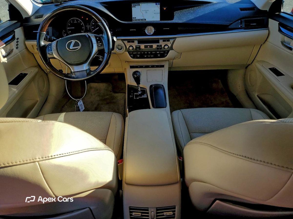 Lexus ES 2015