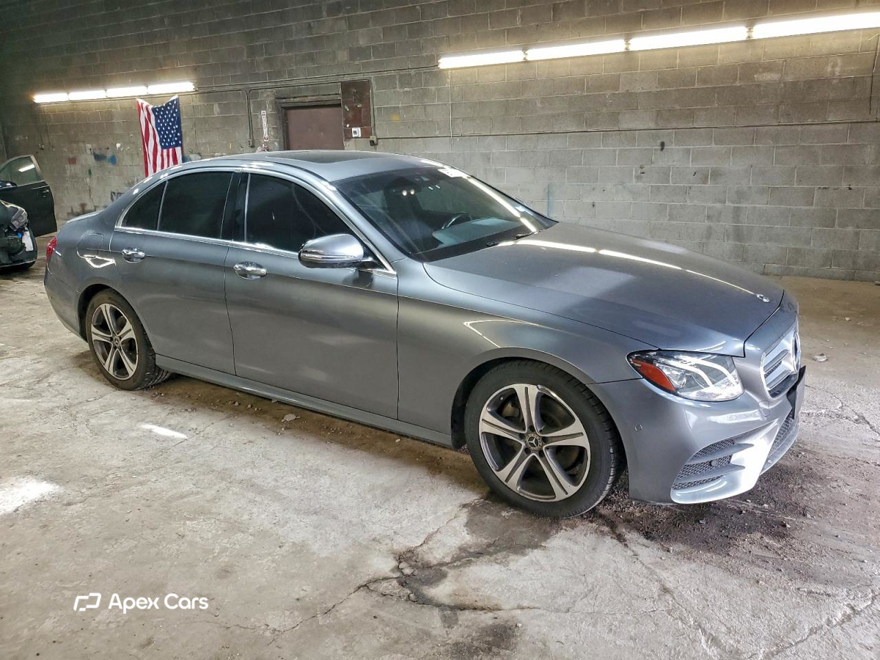 Mercedes-Benz  2018