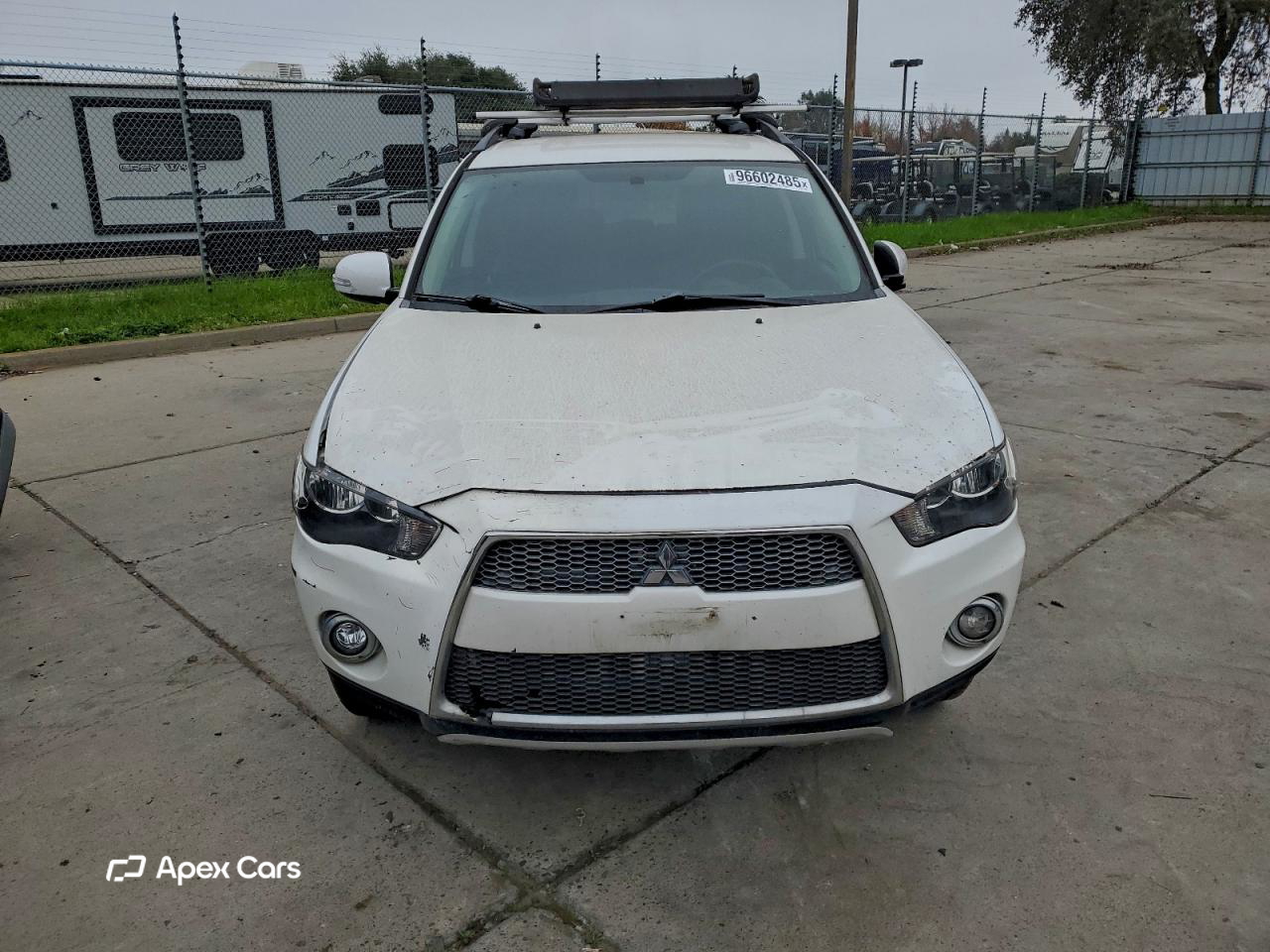 Mitsubishi Outlander 2013