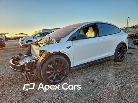 Tesla Model X 2020 - Image 1 of 14