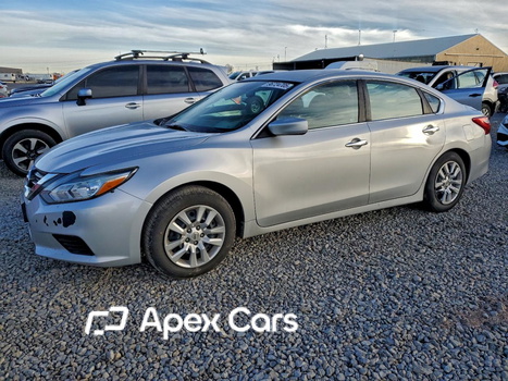 Nissan Altima 2016 - Image 1 of 13