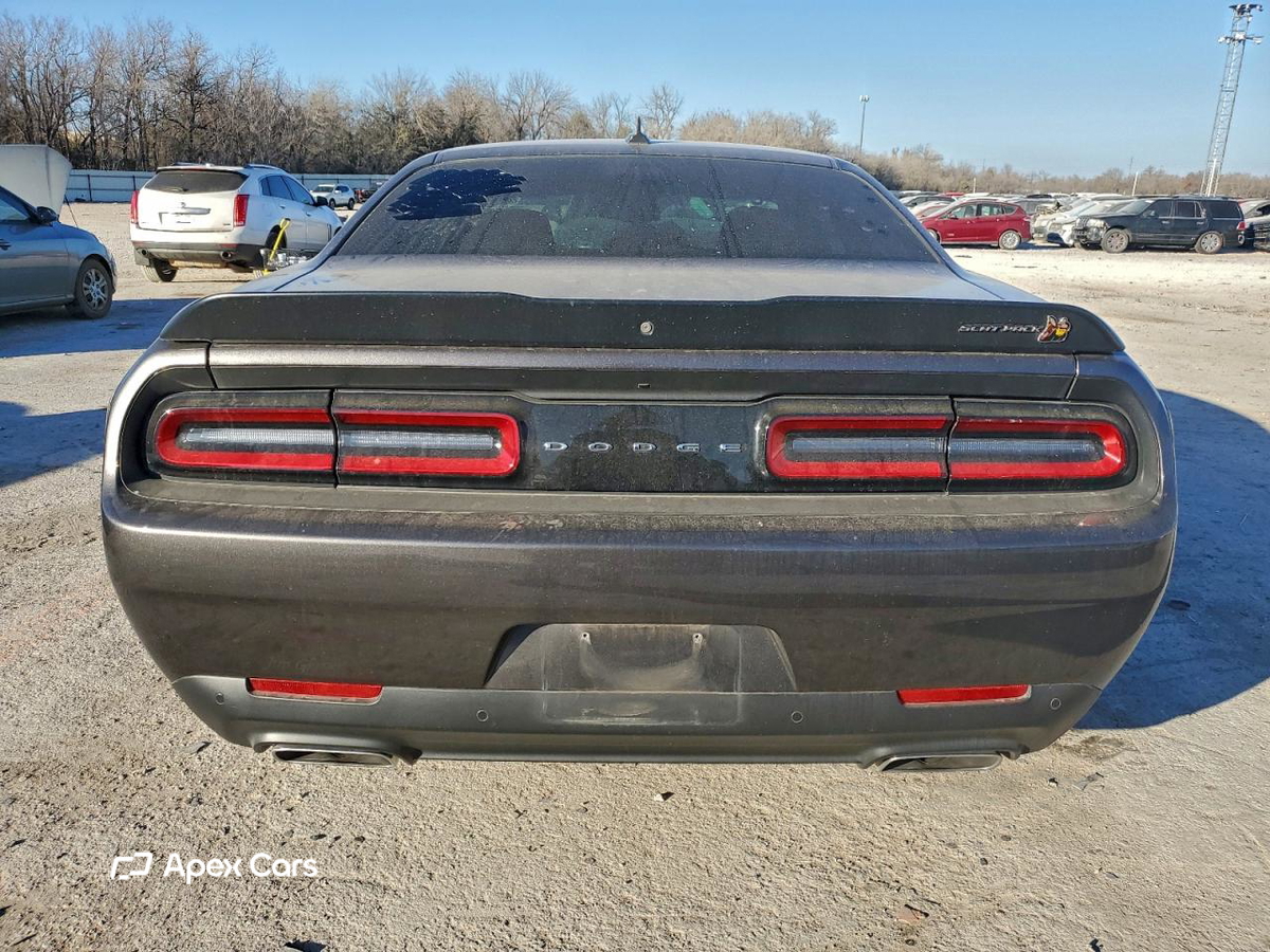 Dodge Challenger 2021