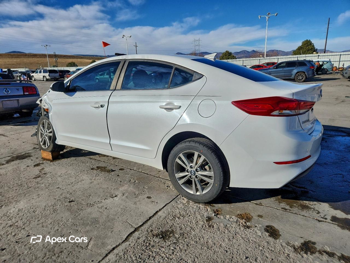 Hyundai Elantra 2018