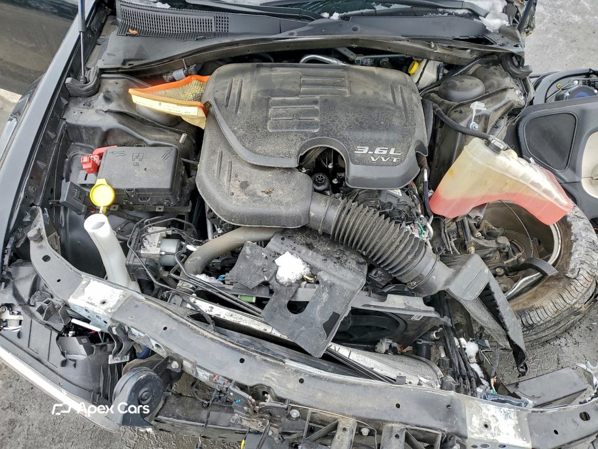 Chrysler 300 2021