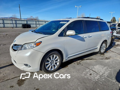 Toyota Sienna 2012 - Image 1 of 14