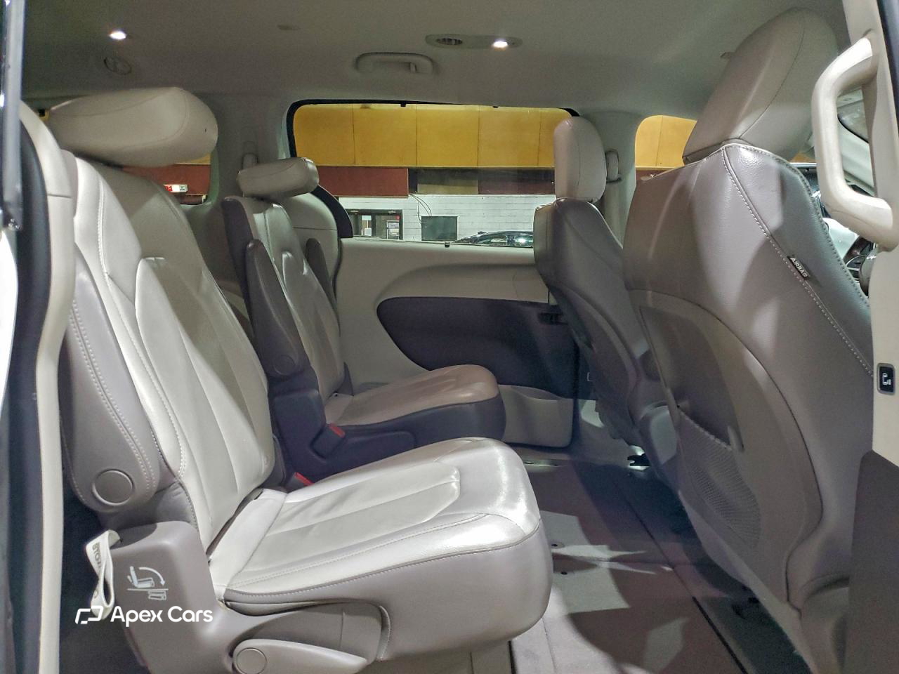Chrysler Pacifica 2017