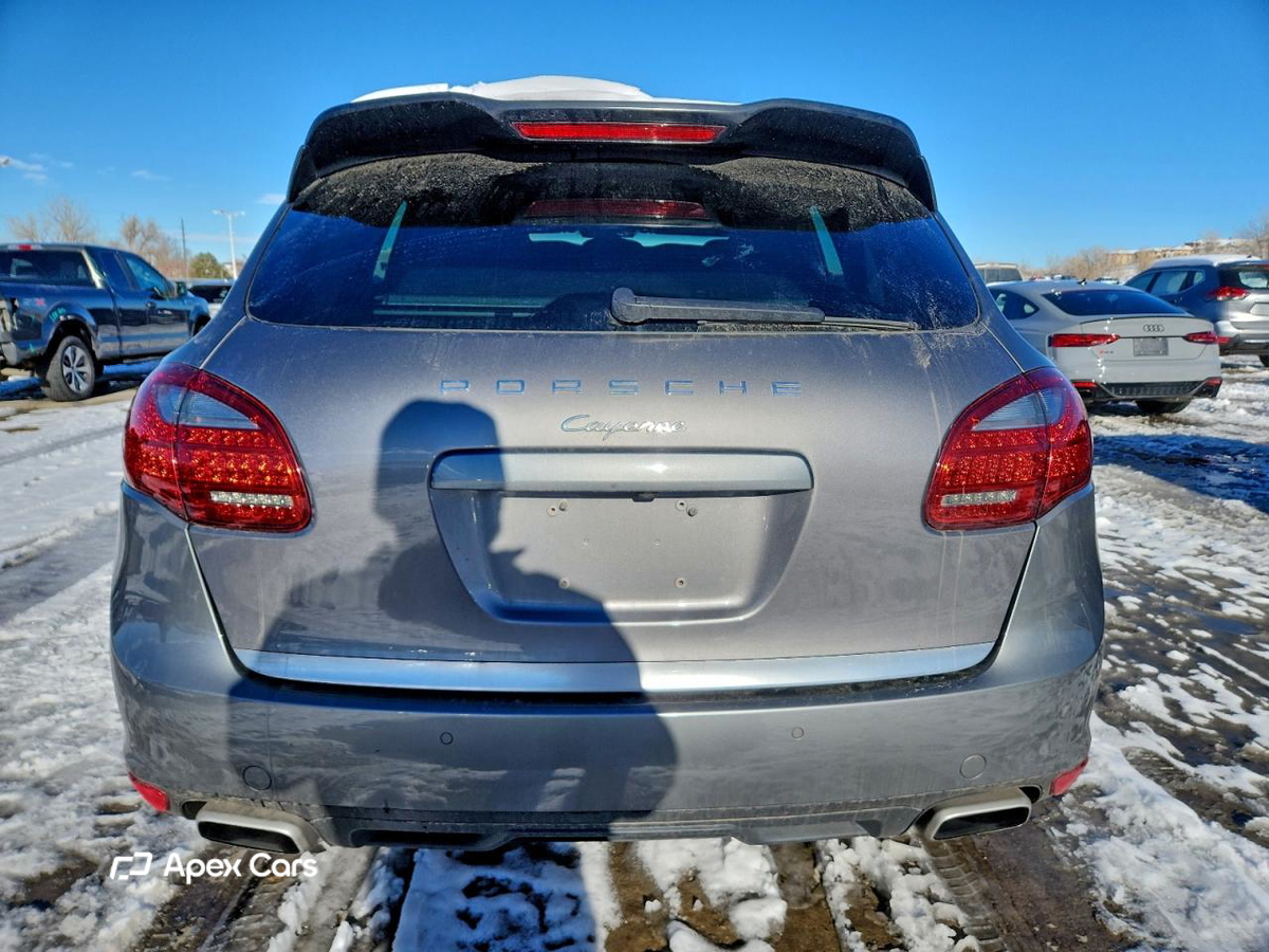 Porsche Cayenne 2012