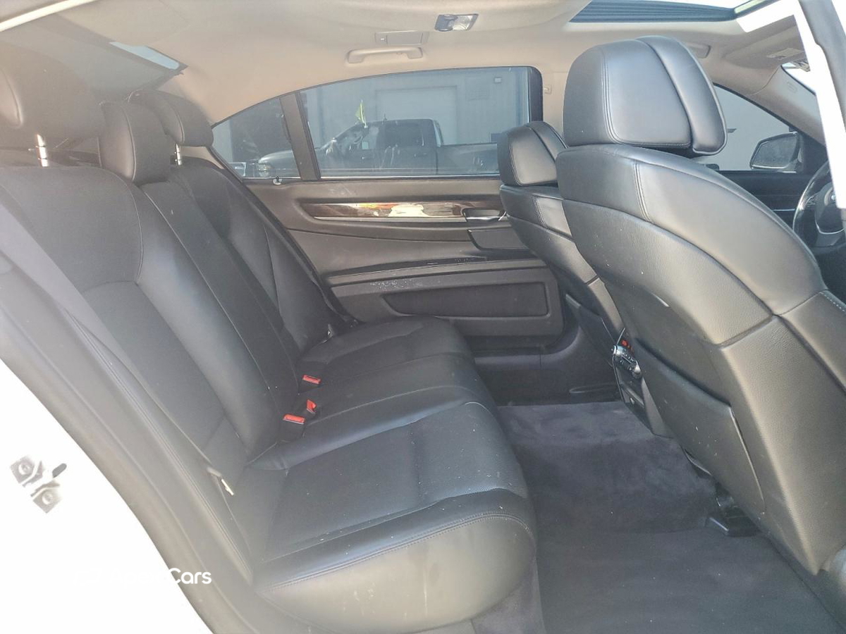 BMW Series 7 2009