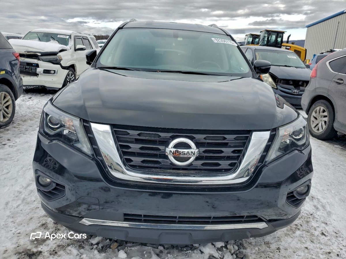 Nissan Pathfinder 2017