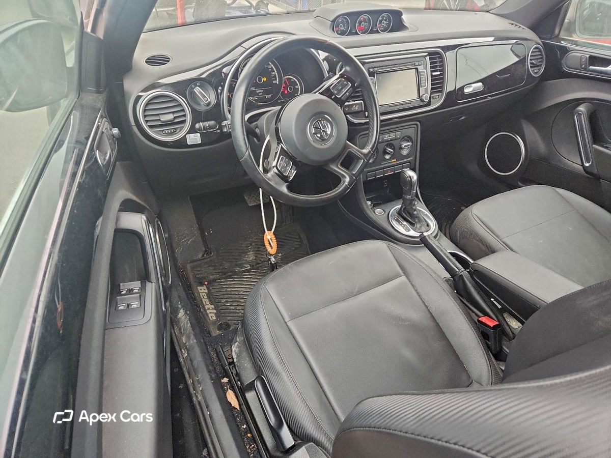 Volkswagen Beetle 2013