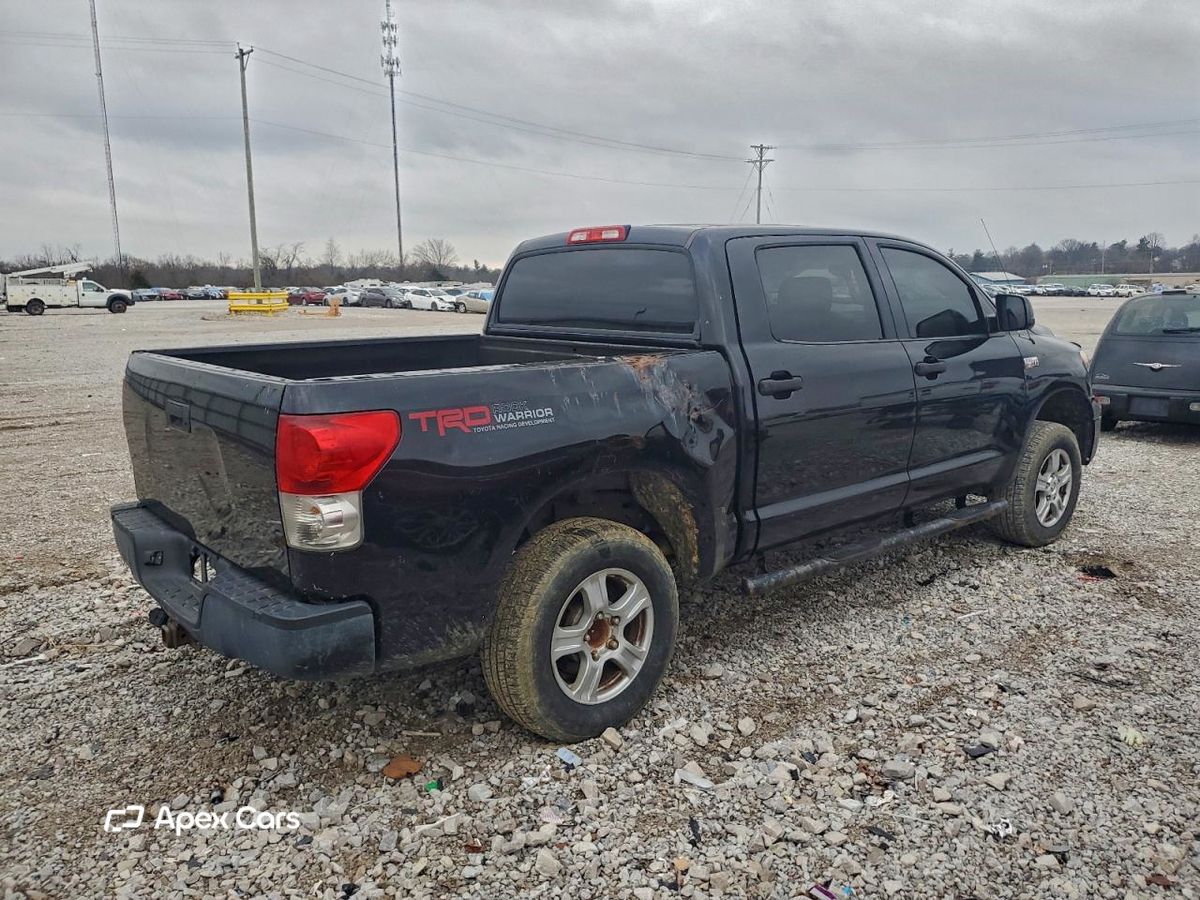 Toyota Tundra 2010