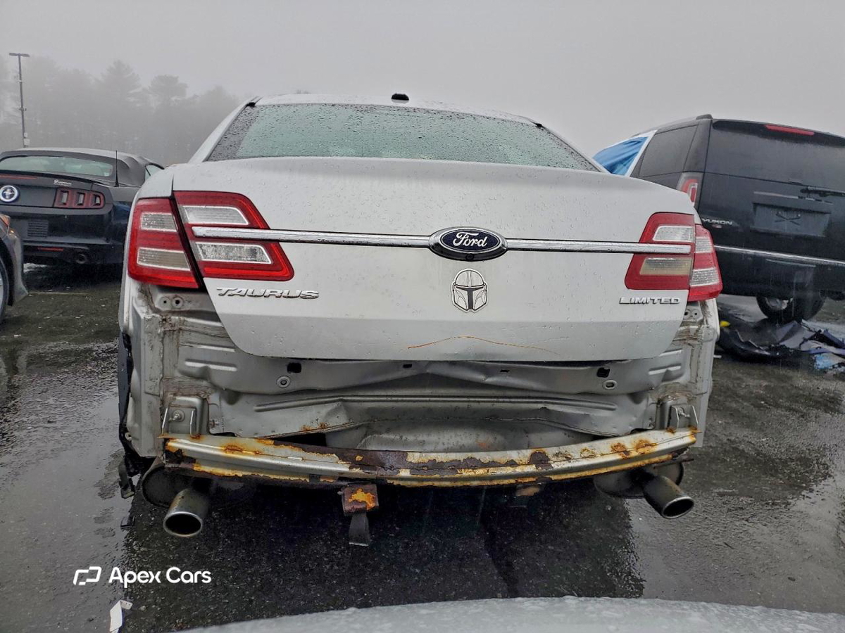 Ford Taurus 2014