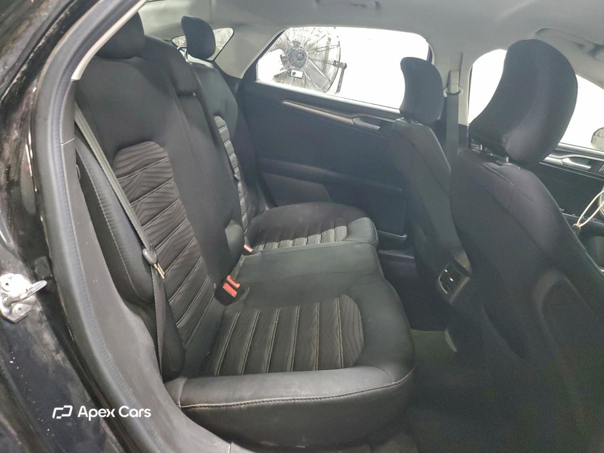 Ford Fusion 2016