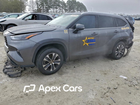 Toyota Highlander 2021 - Image 1 of 13