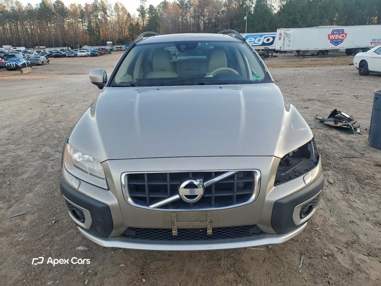 Volvo XC70 2012