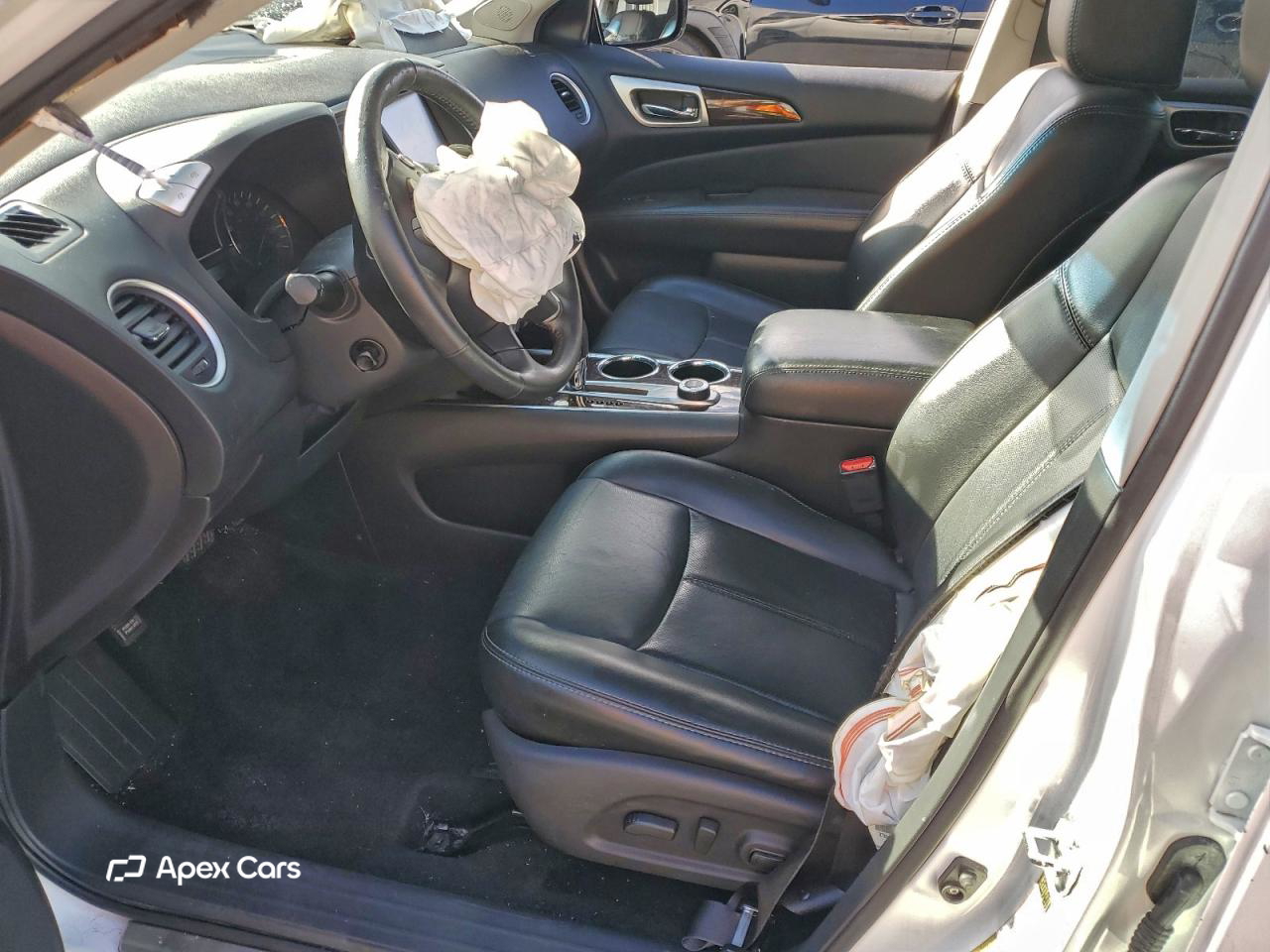 Nissan Pathfinder 2014