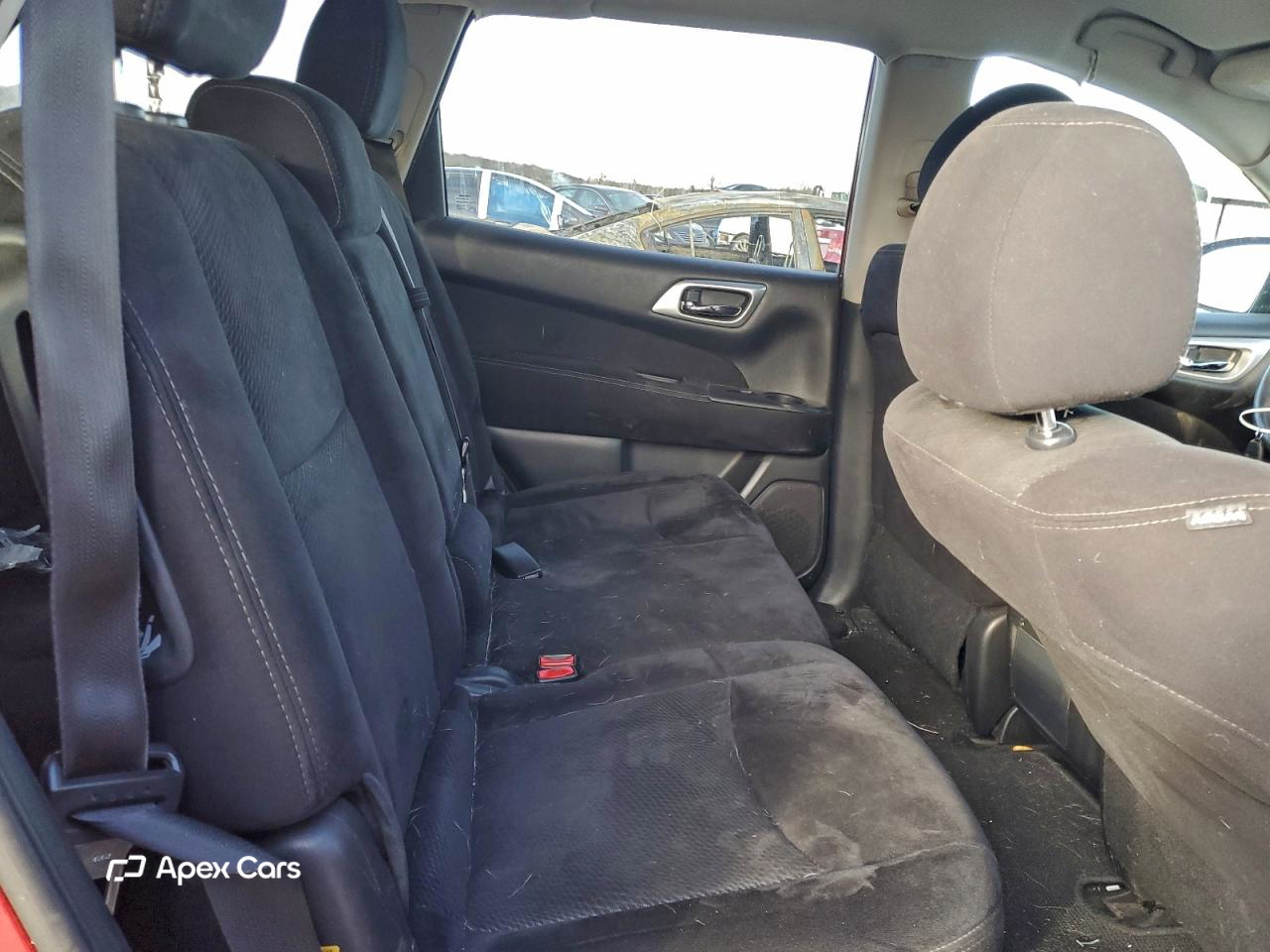 Nissan Pathfinder 2016
