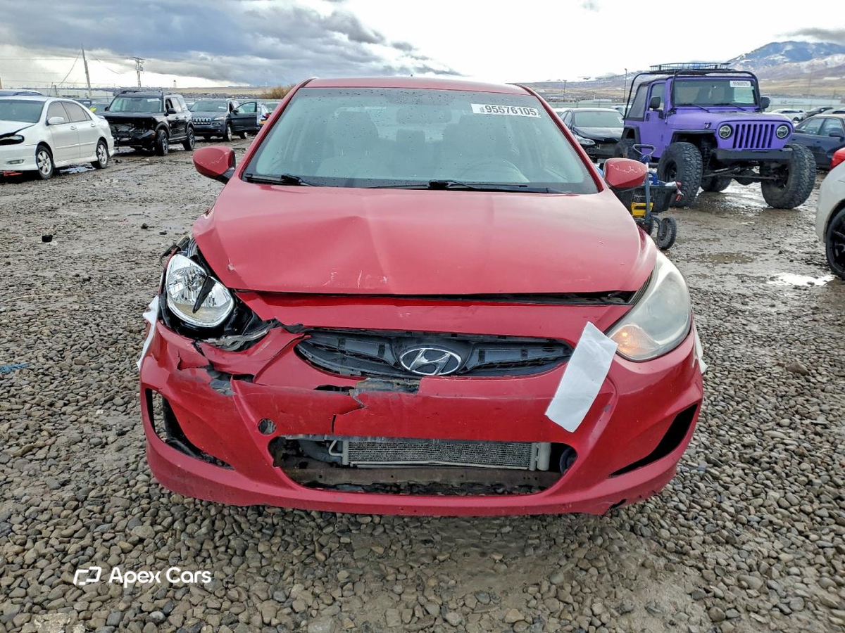Hyundai Accent 2012