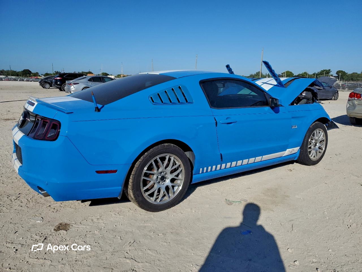 Ford Mustang 2013