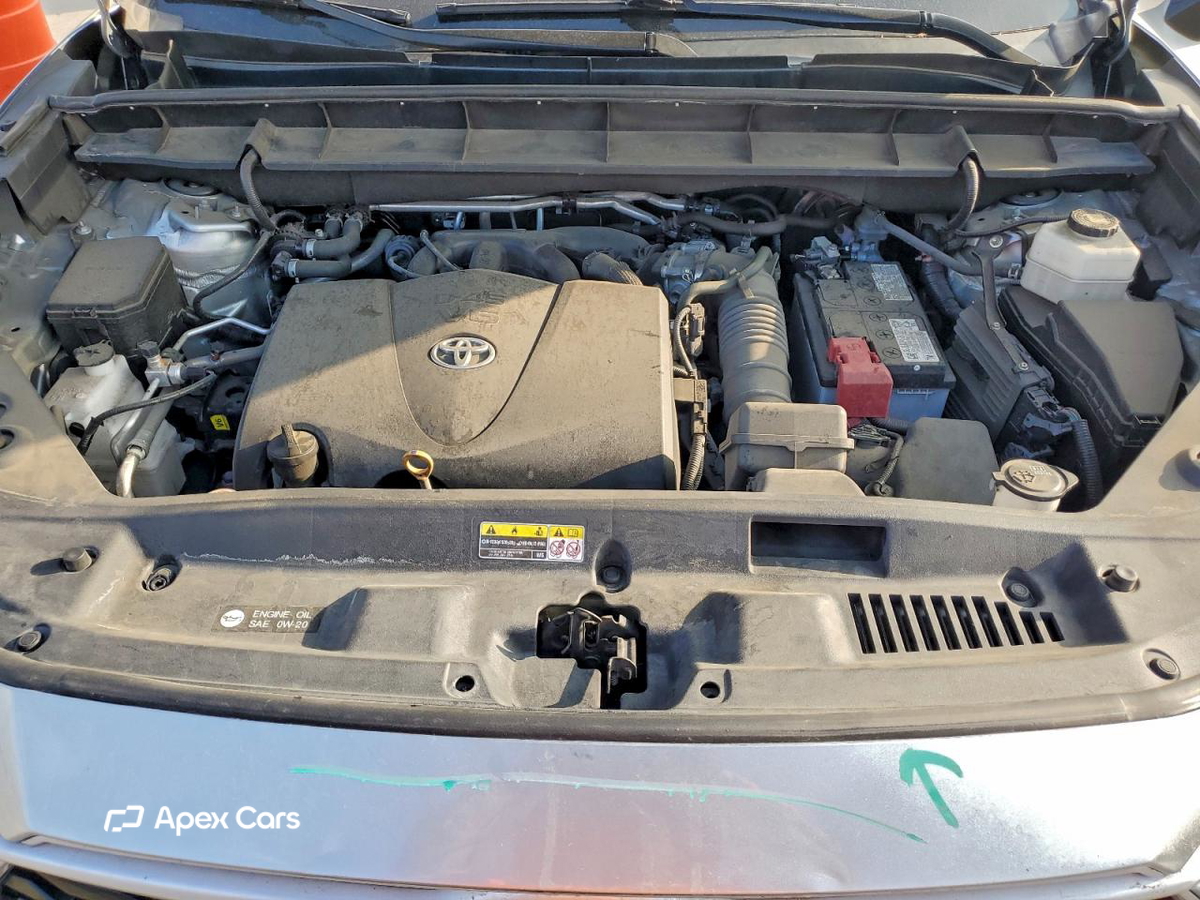 Toyota Highlander 2021