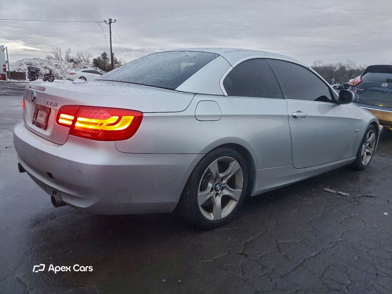 BMW Series 3 2011