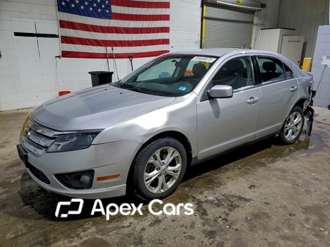 Ford Fusion 2012 - Image 1 of 12