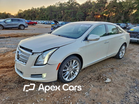Cadillac XTS 2013 - Image 1 of 14