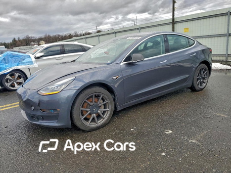 Tesla Model 3 2019 - Image 1 of 12