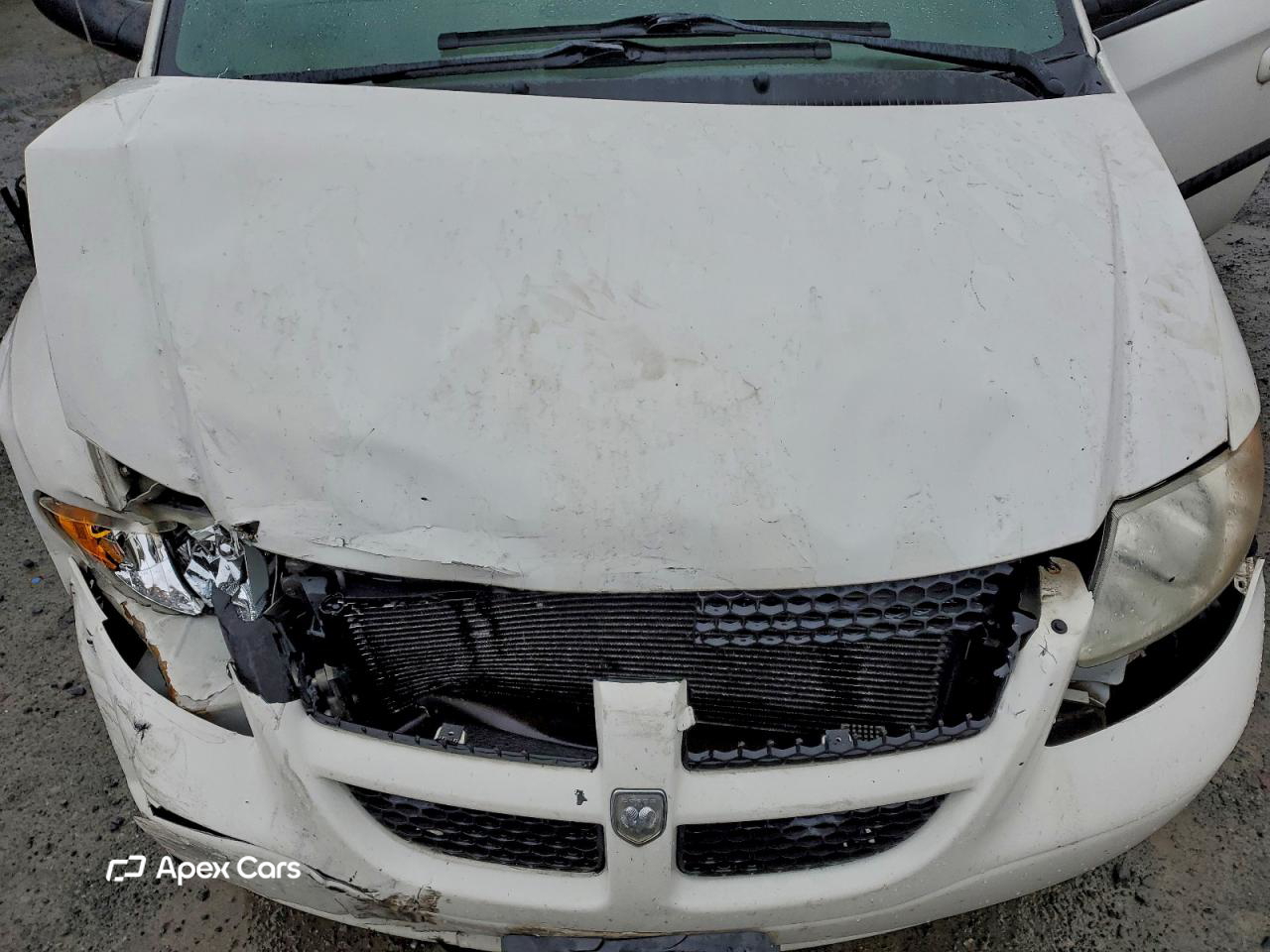 Dodge Caravan 2003