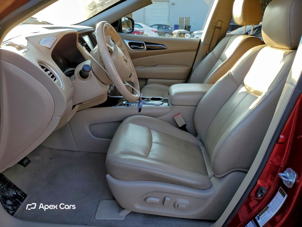 Nissan Pathfinder 2015
