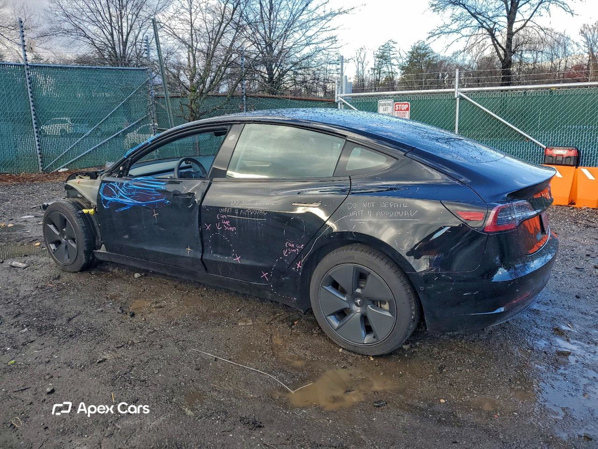 Tesla Model 3 2022