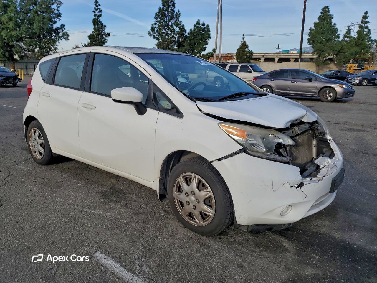 Nissan Versa 2015