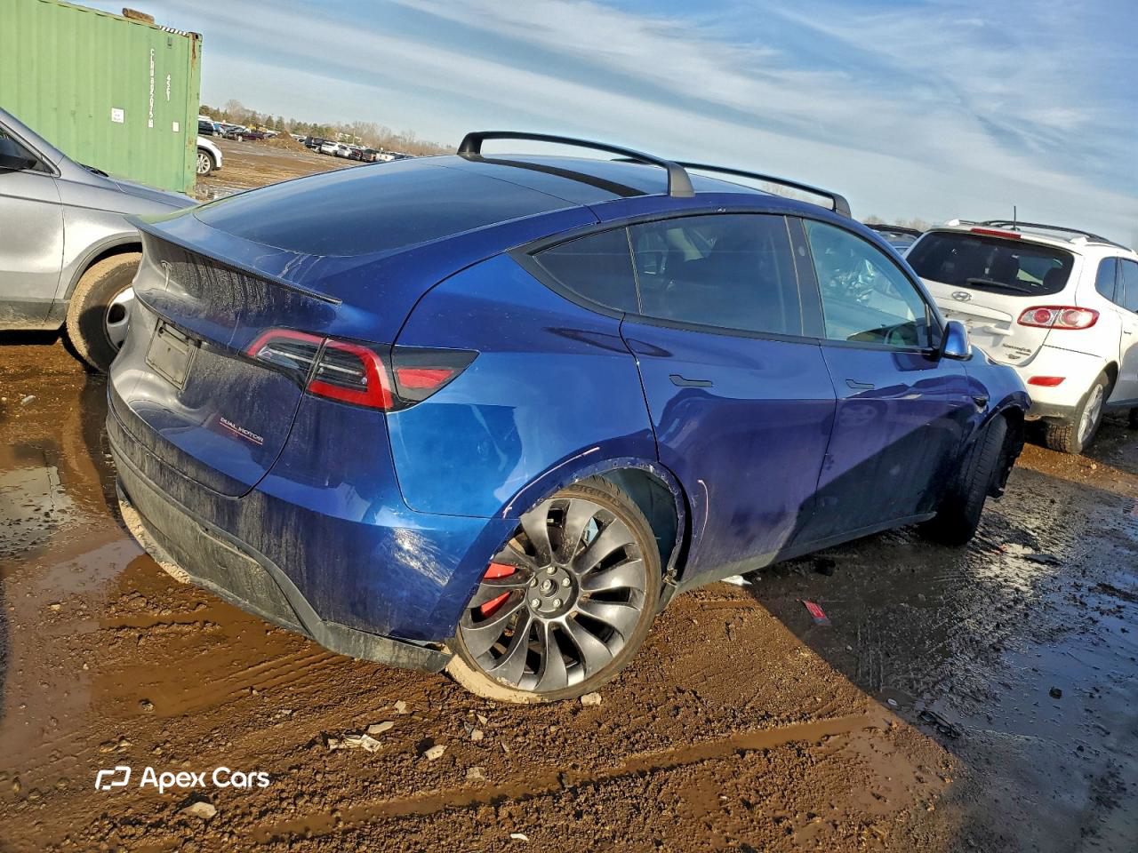 Tesla Model Y 2023