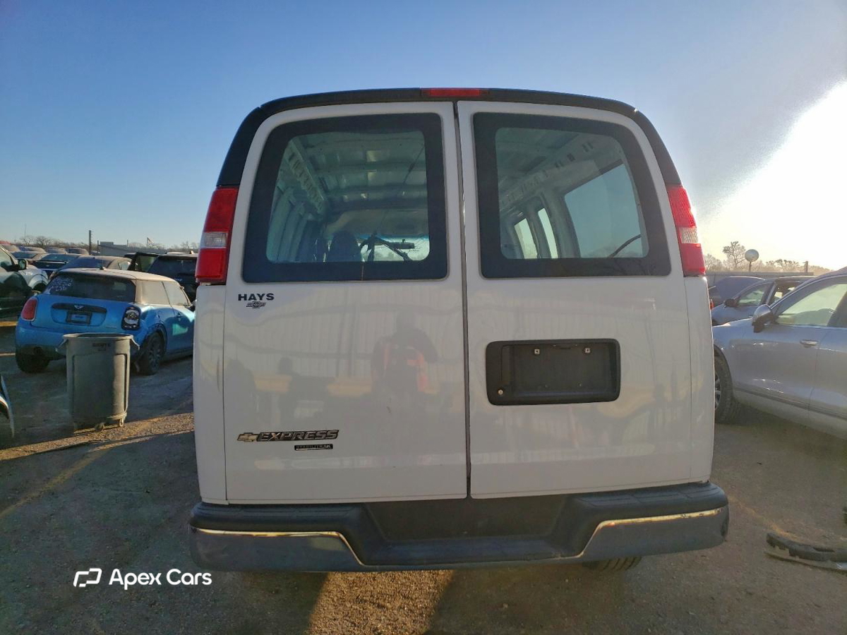 Chevrolet Express 2016