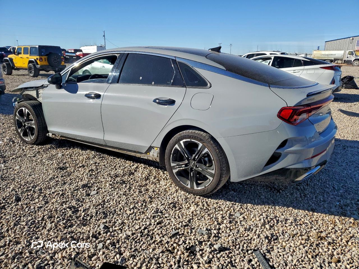 Kia K5 2023
