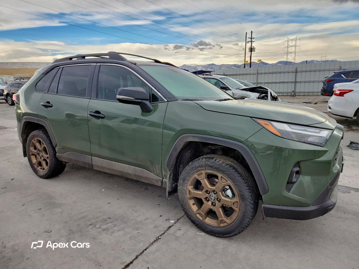 Toyota RAV 4 2025